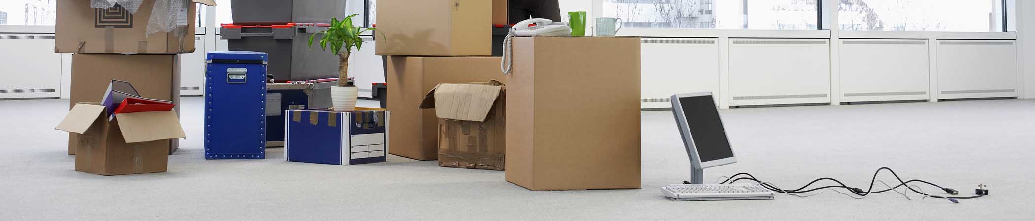 Packing office stuff